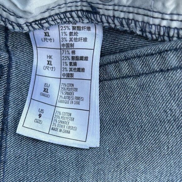 Disney Parks High Rise Button Fly Mickey Mouse Denim Jean Shorts Juniors Sz 9 - Picture 7 of 9